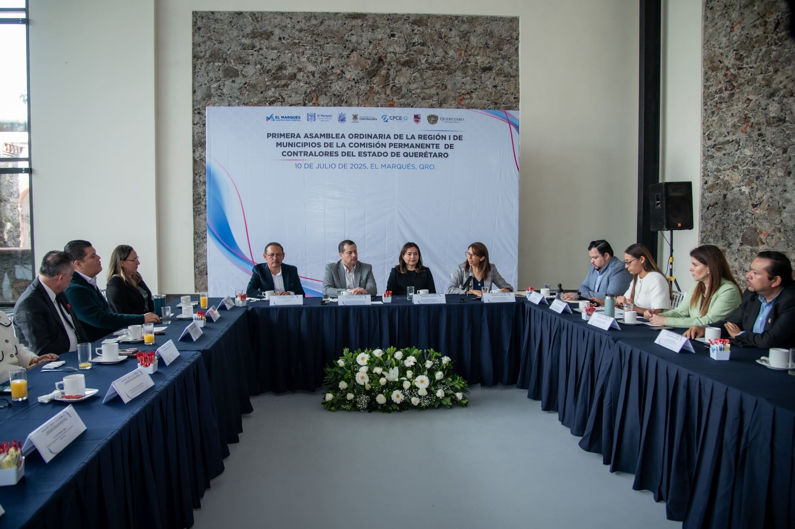 foto_2_comision_de_contralores