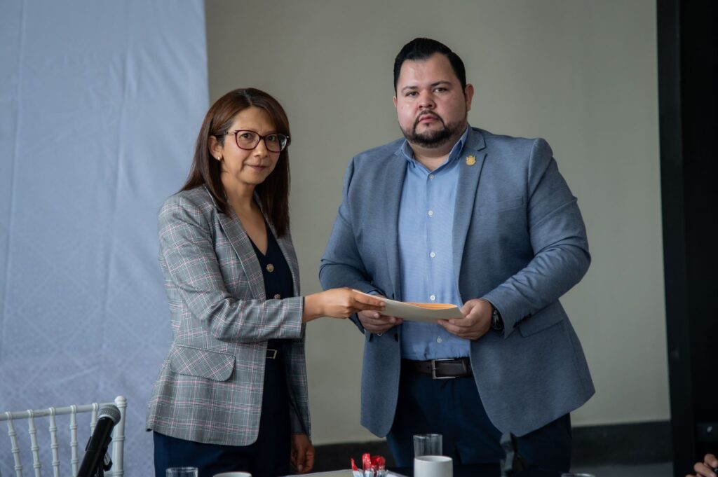 foto_4_comision_de_contralores