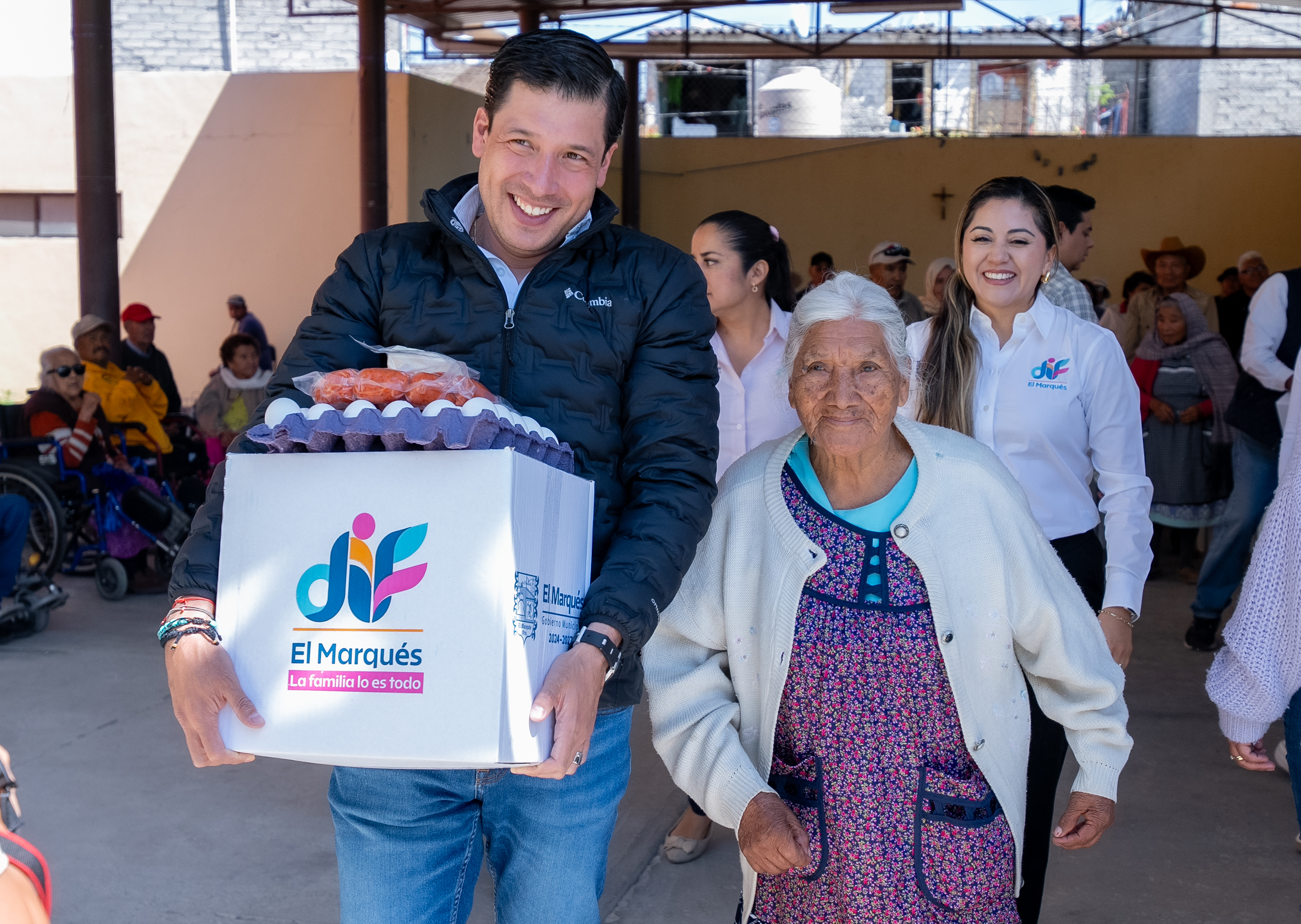 Entrega Rodrigo Monsalvo 5 mil despensas_5